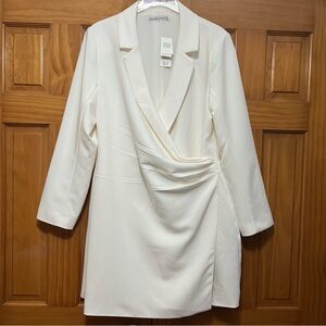 Worn once Abercrombie & Fitch Long Sleeved Blazer Dress Size XL